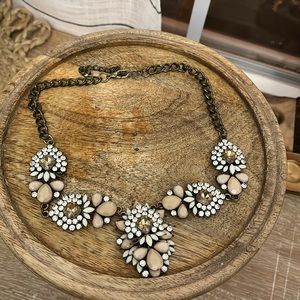 Statement necklace